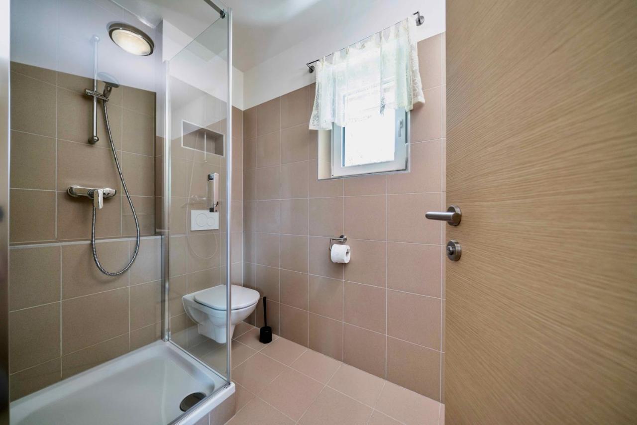 1Schoenes Ferienhaus Im Sonnigen Kaernten โดบริอาค ภายนอก รูปภาพ